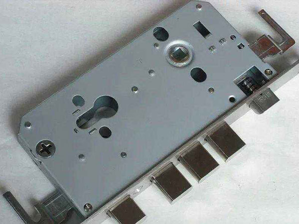 金台24小时上门开锁公司